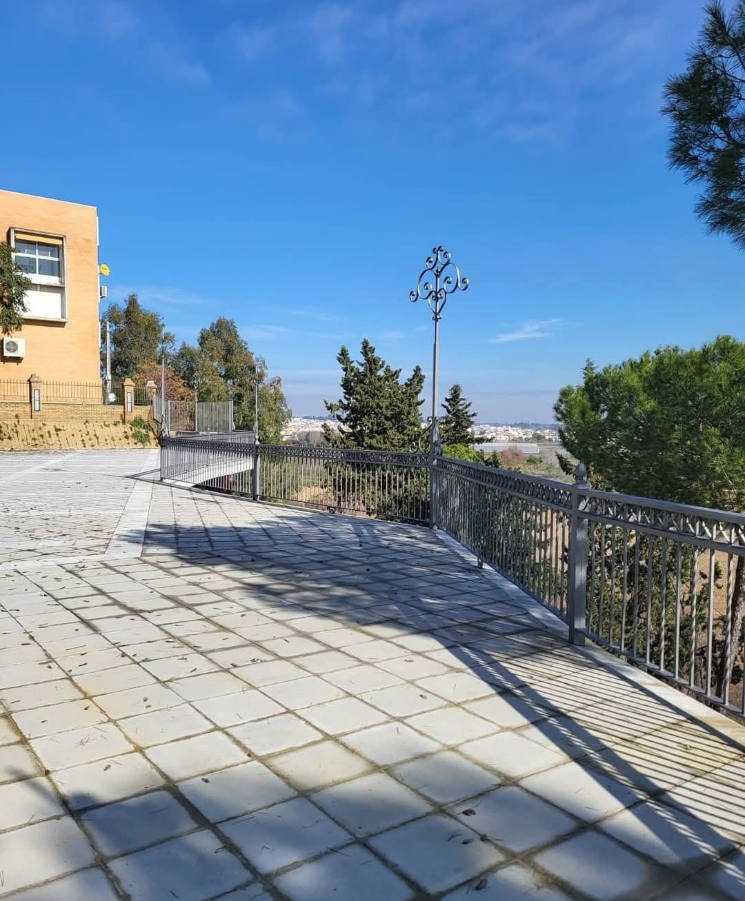 Screenshot_20250210_105406_com.facebook.katana_edit_746888521528741