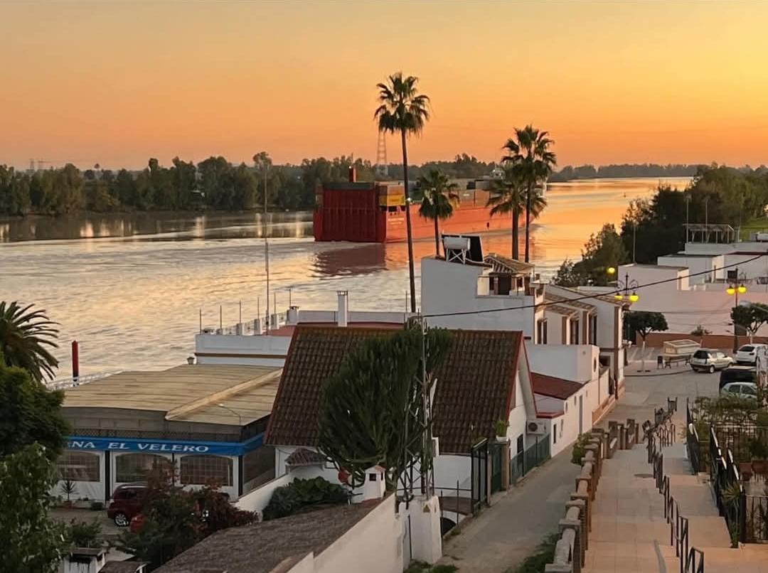 Screenshot_20250507_112740_com.facebook.katana_edit_5327740696207870