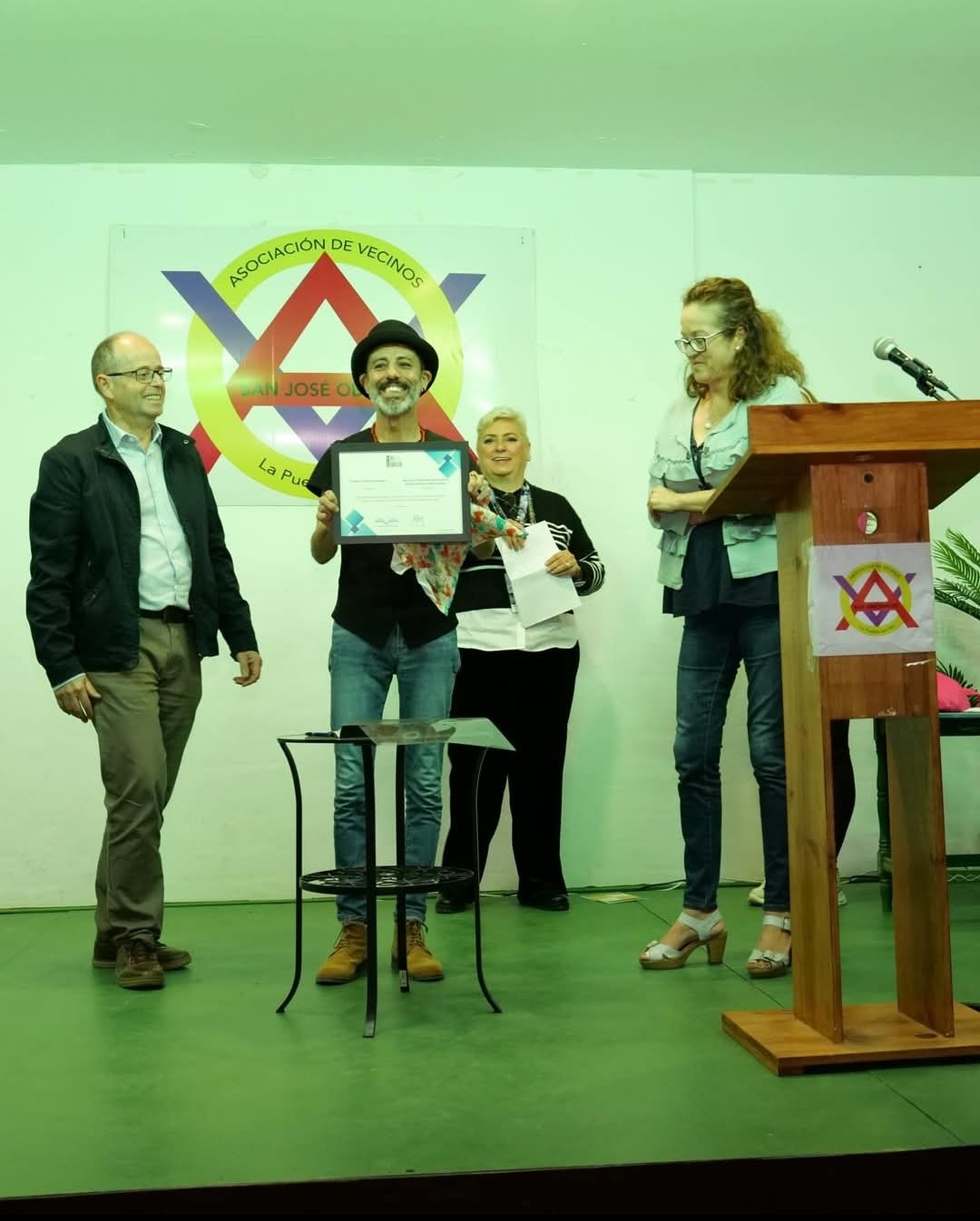 Screenshot_20250402_093733_com.facebook.katana_edit_3387359228913852